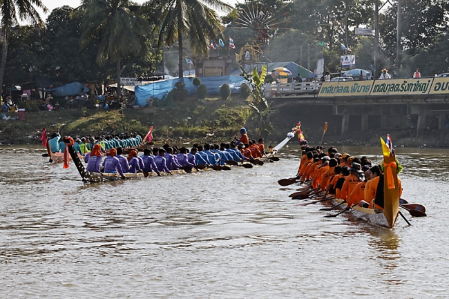 Phimai boat races-072